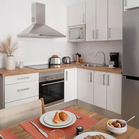 Nazaret Urban