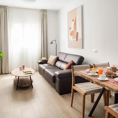 Nazaret Urban Арресифе